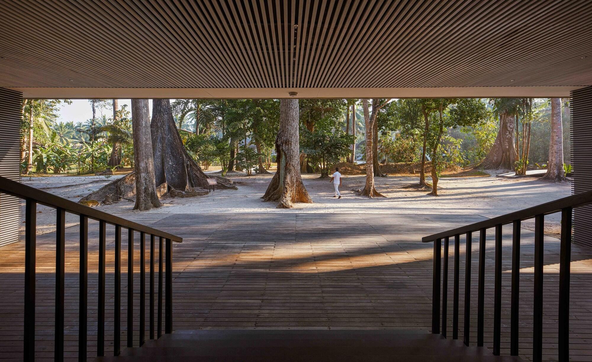 Vista Exterior Taj Exotica Resort & Spa, Andamans