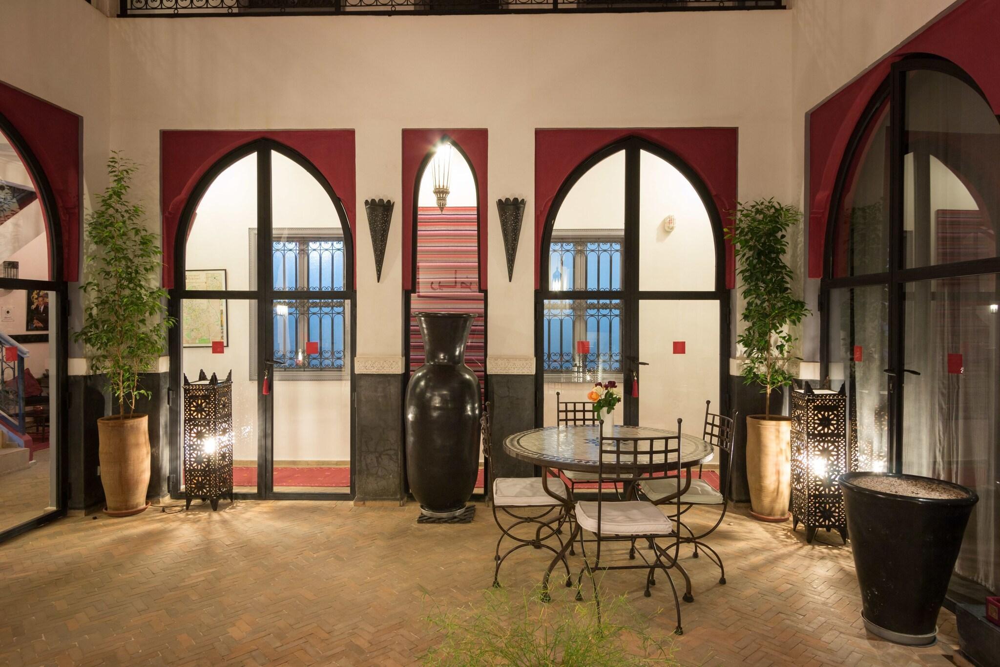 Vista Lobby Riad Alegria