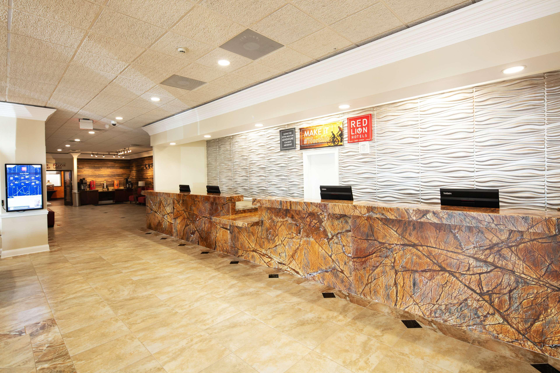 Vista Lobby Red Lion Hotel Orlando Lake Buena Vista South