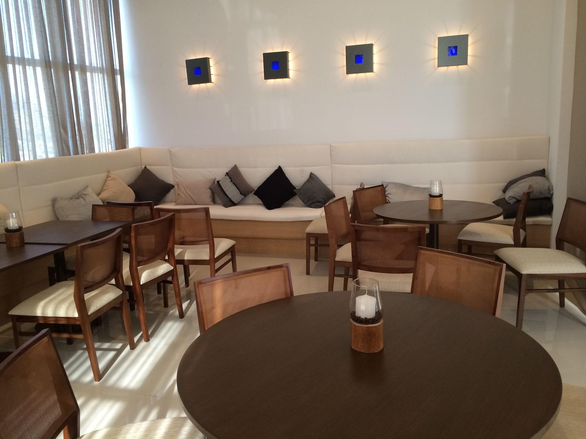 Restaurant Mont Blanc Diamond Flat
