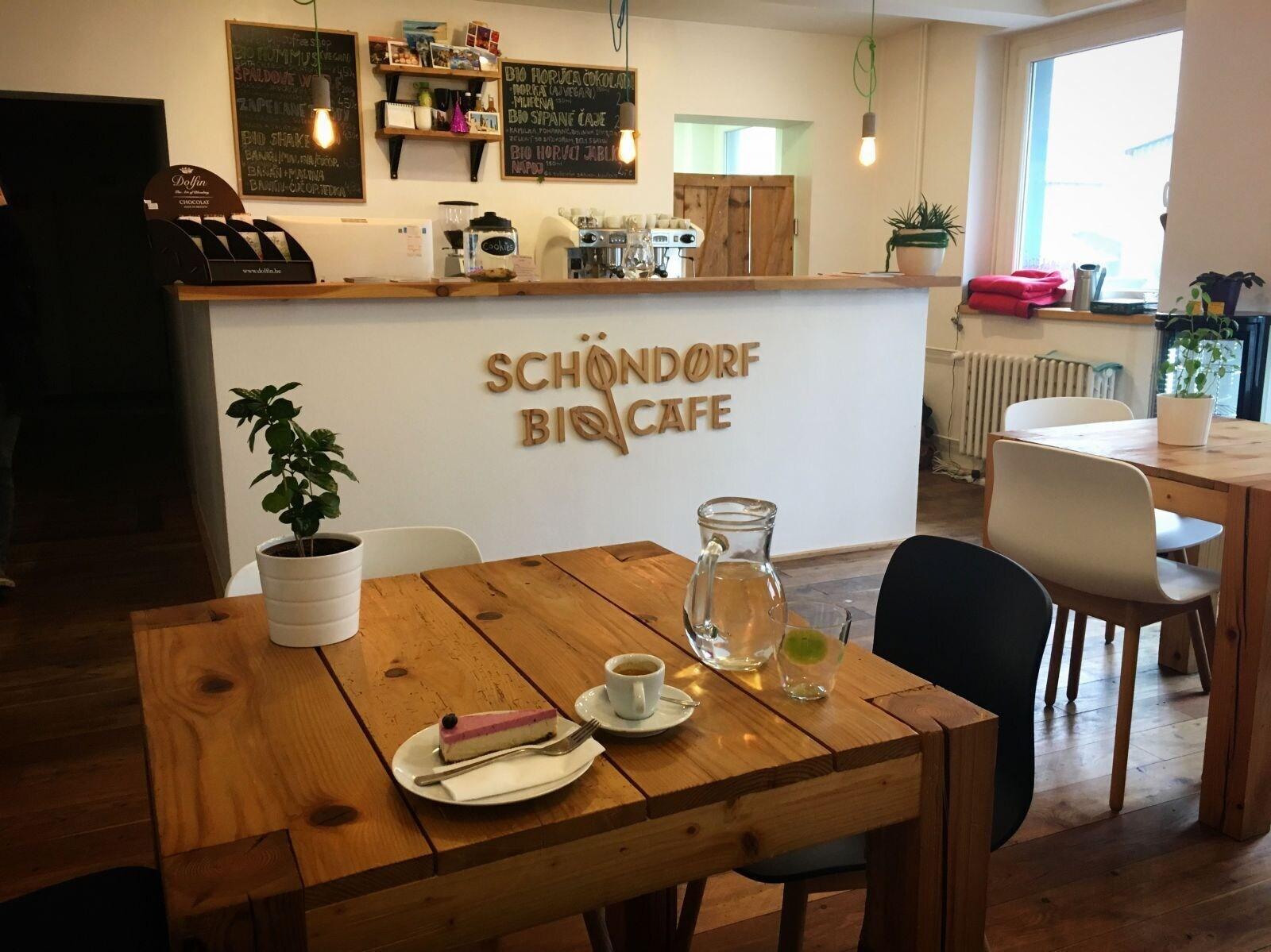 Bar/Salón Schöndorf Hostel