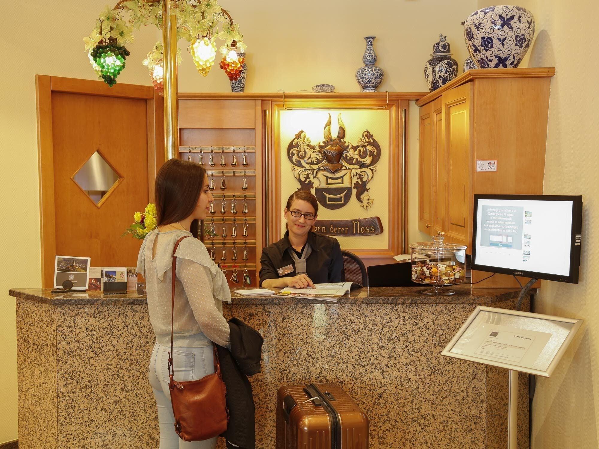 Vista Lobby Hotel Karl Noss
