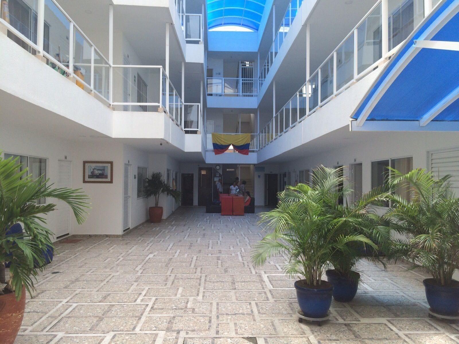 Varios Hotel Caribbean Island Piso 1
