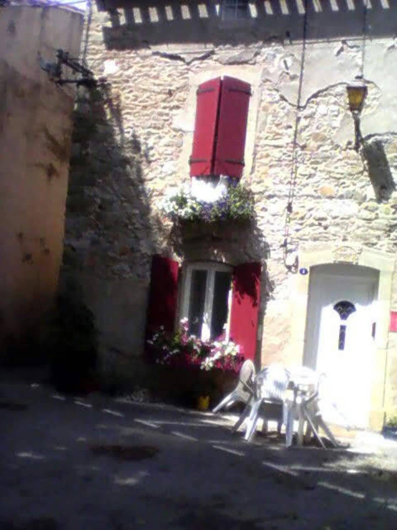Varios La Maison des Vendangeurs