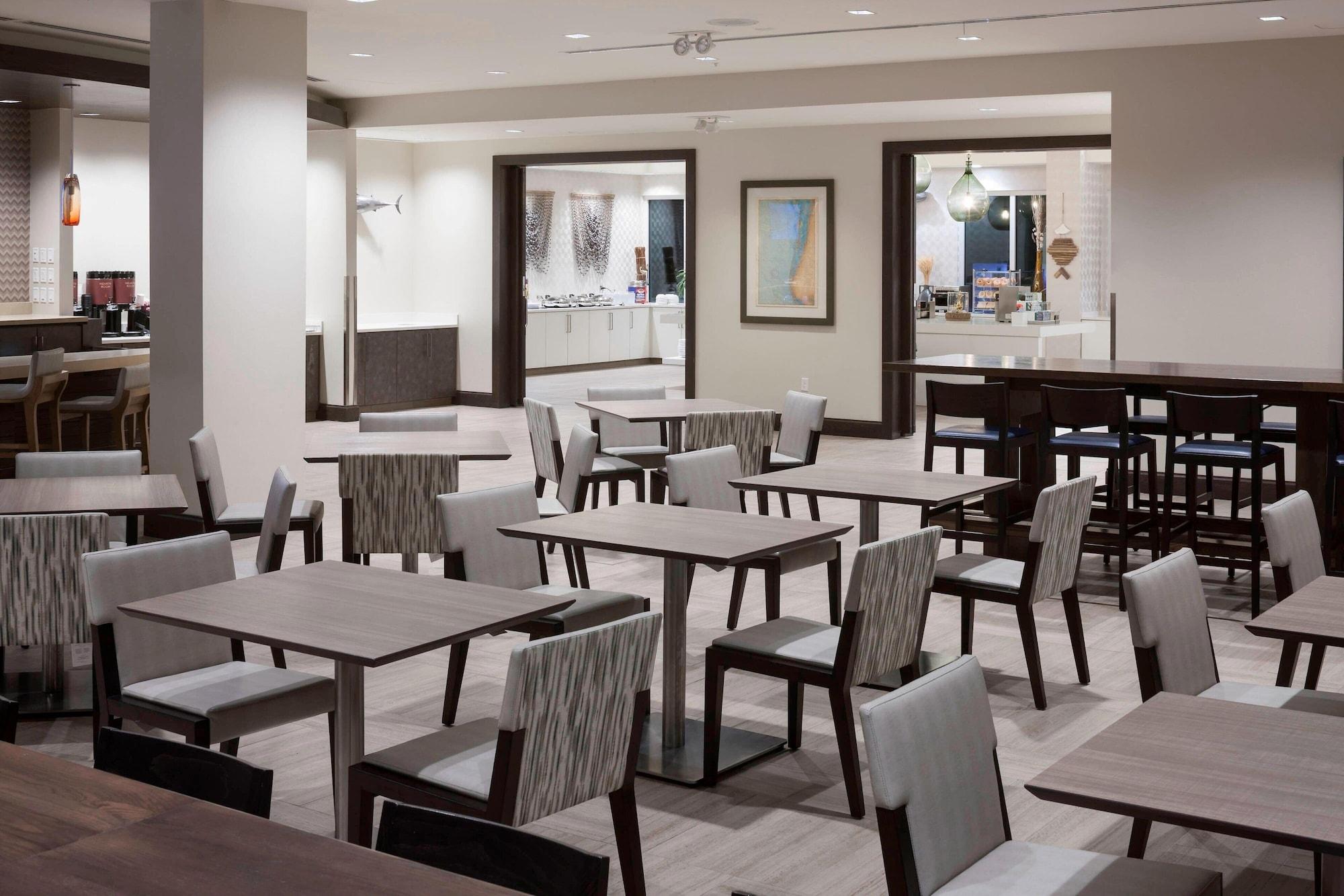 Restaurant SpringHill Suites by Marriott Clearwater Beach