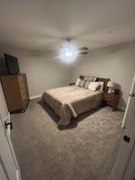 Alquiler Vacacional - Cool 2-bedroom condo with AC in Quincy.  Close to Quincy University.