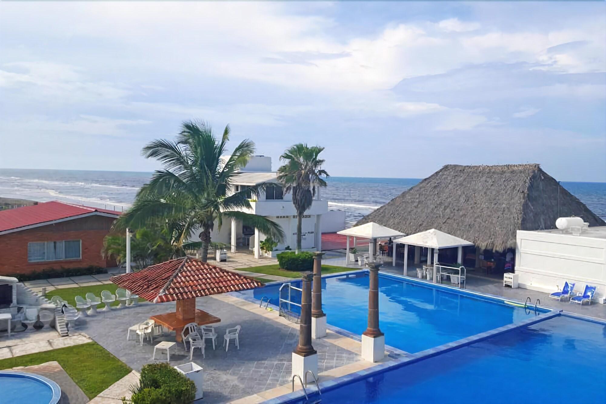 Vista Lobby Canadian Resorts Veracruz