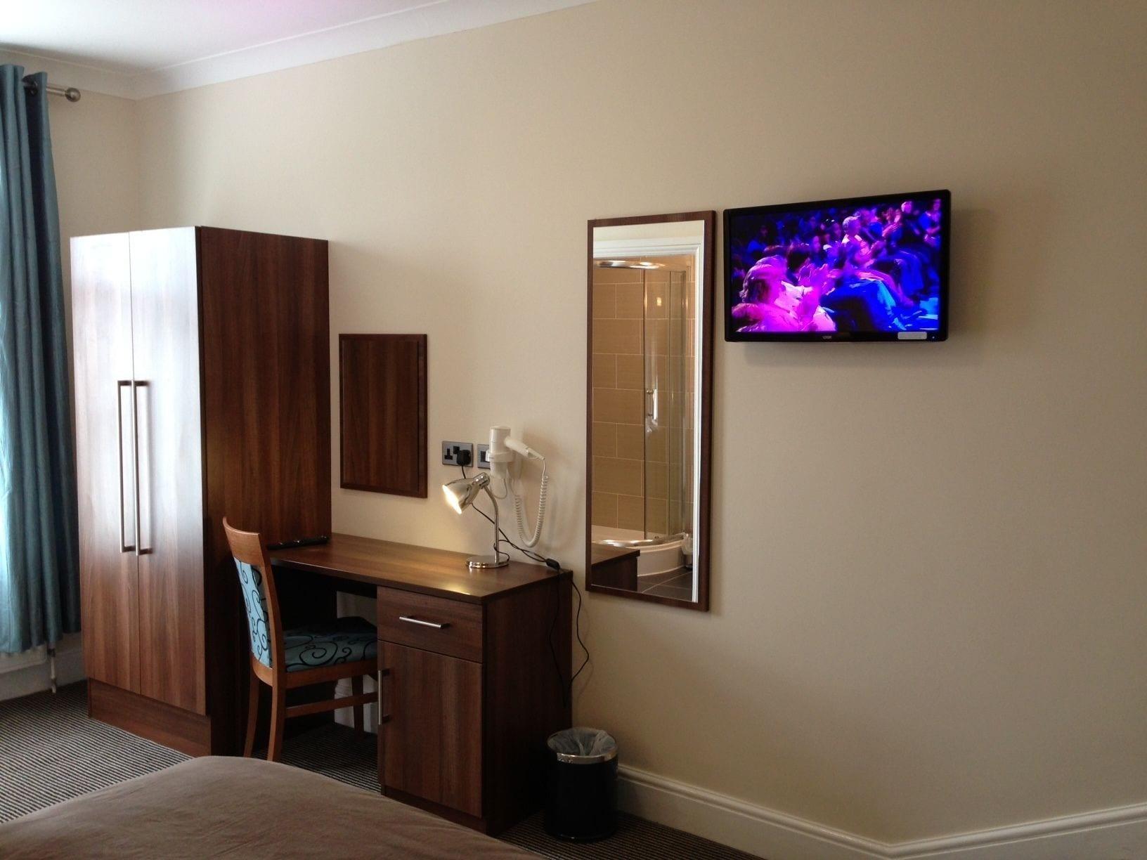 Set de Habitación Ely House Hotel