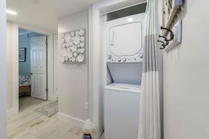 Alquiler Vacacional - Exquisite Oceanfront Condo with Designer Finishes