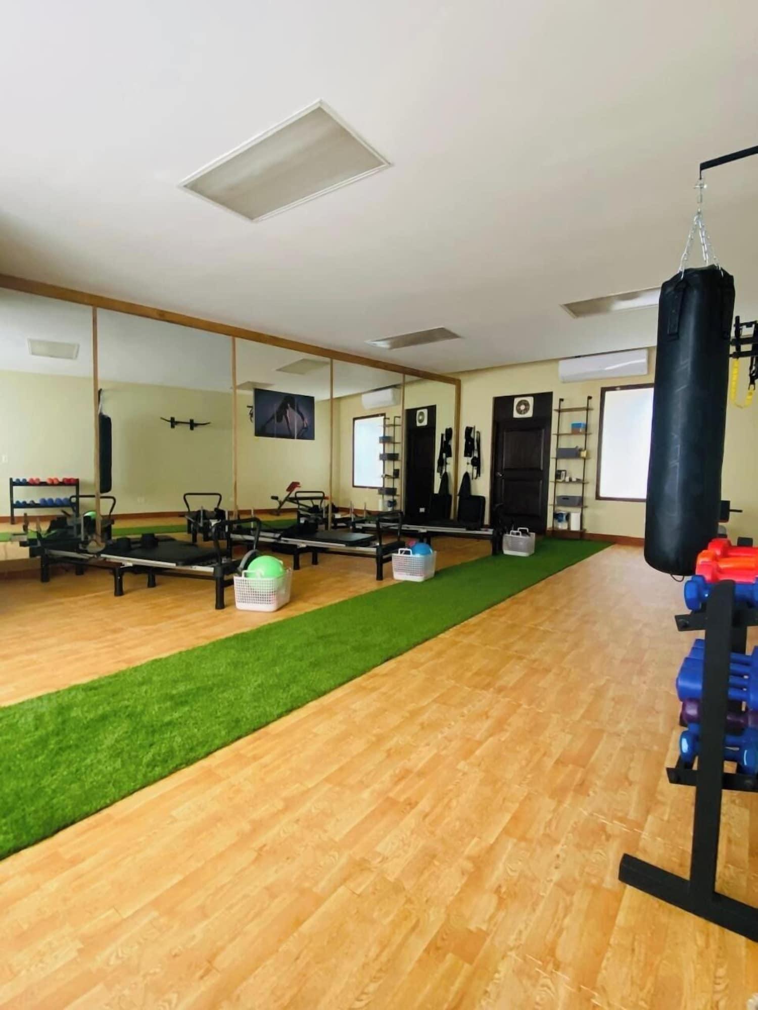 Academia Hotel Los Portales