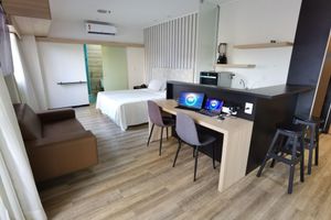 Alquiler Vacacional - LAUNCH! Stylish, Newly Decorated Flat!