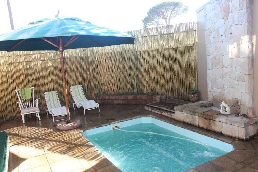Vista Piscina Simonsberg Guest House