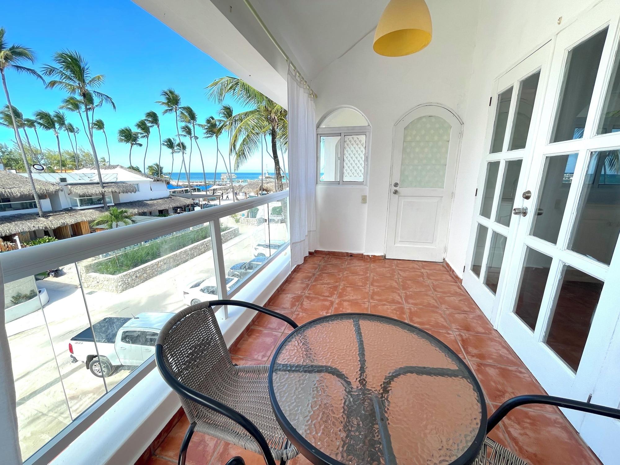 Equipamiento de Habitación KORALES BEACH APARTMENTS