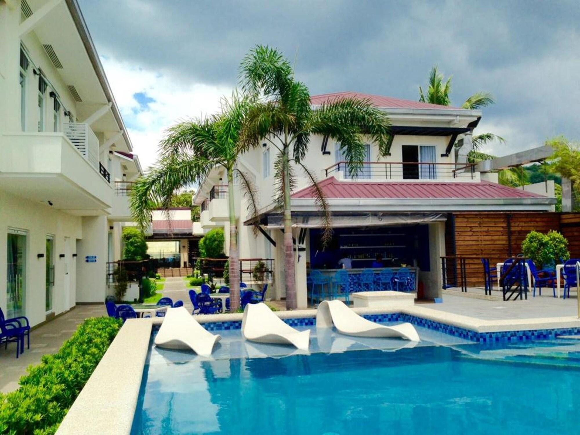 Varios iCove Beach Hotel