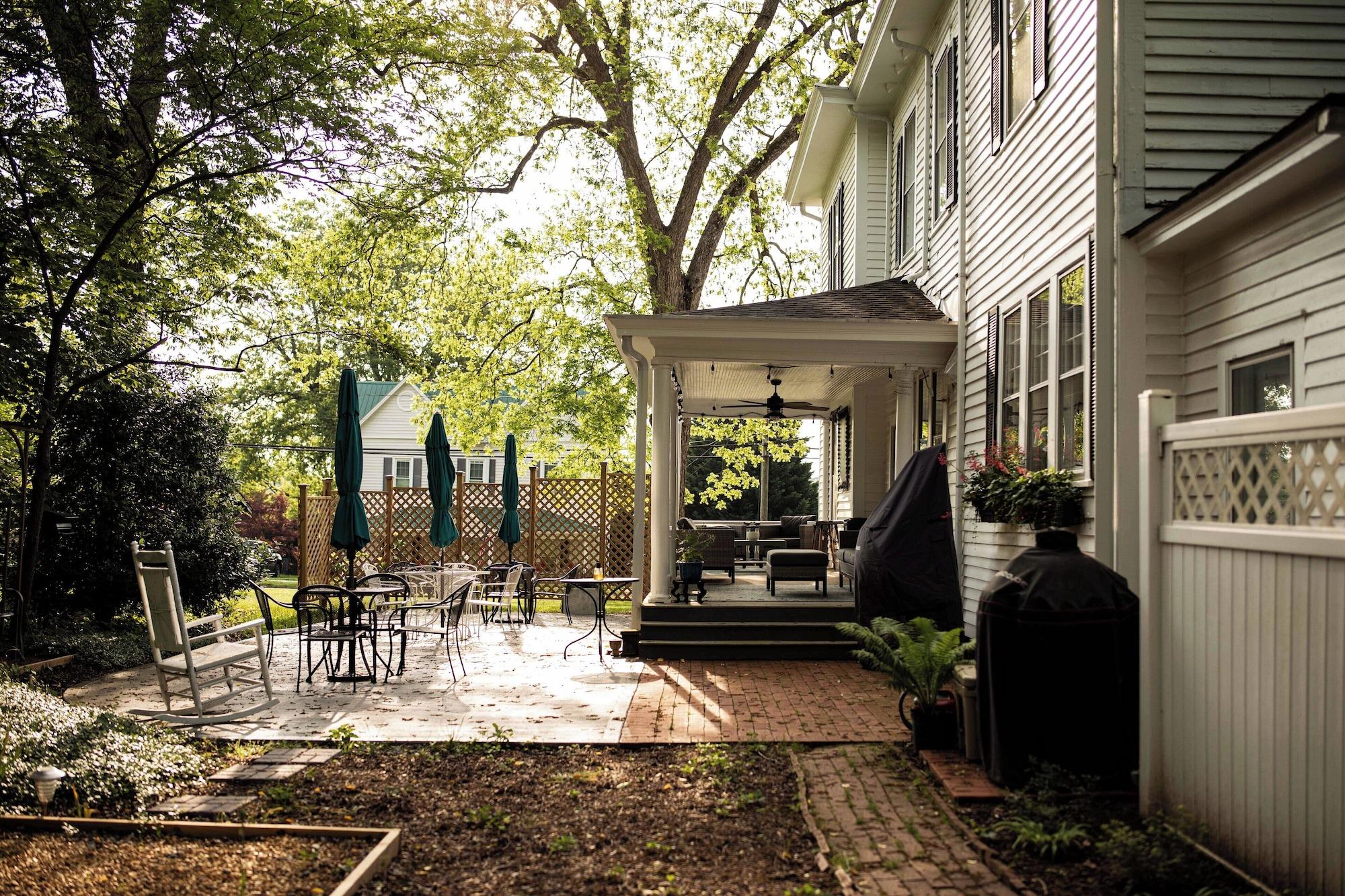 Vista Exterior The Trott House Inn