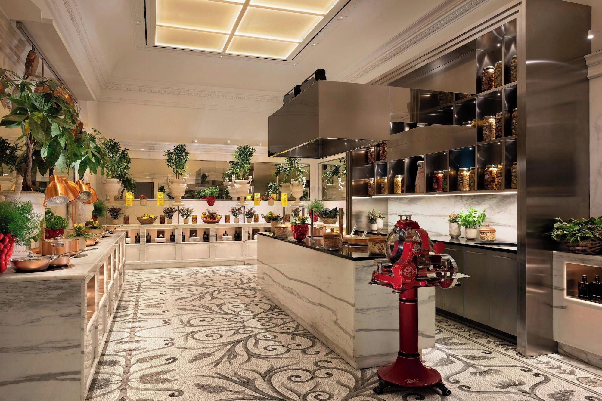 Restaurant The St. Regis Rome