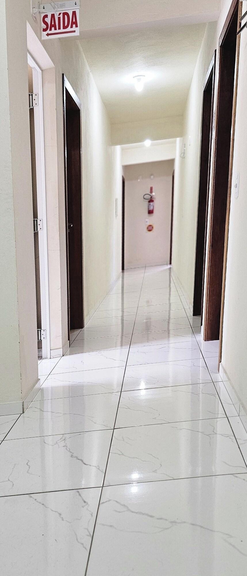 Varios Hotel Janaína