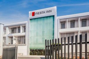 Alojamiento - Fiesta Inn Plaza Central Aeropuerto