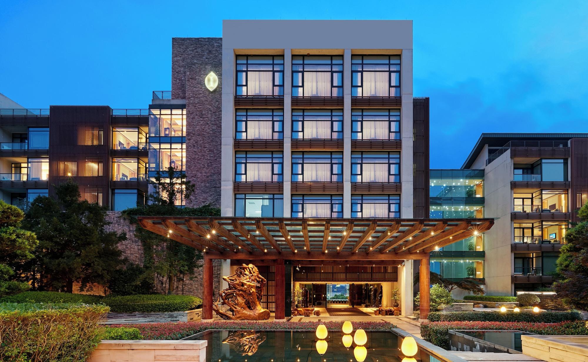 Vista Exterior InterContinental One Thousand Island Lake Resort by IHG