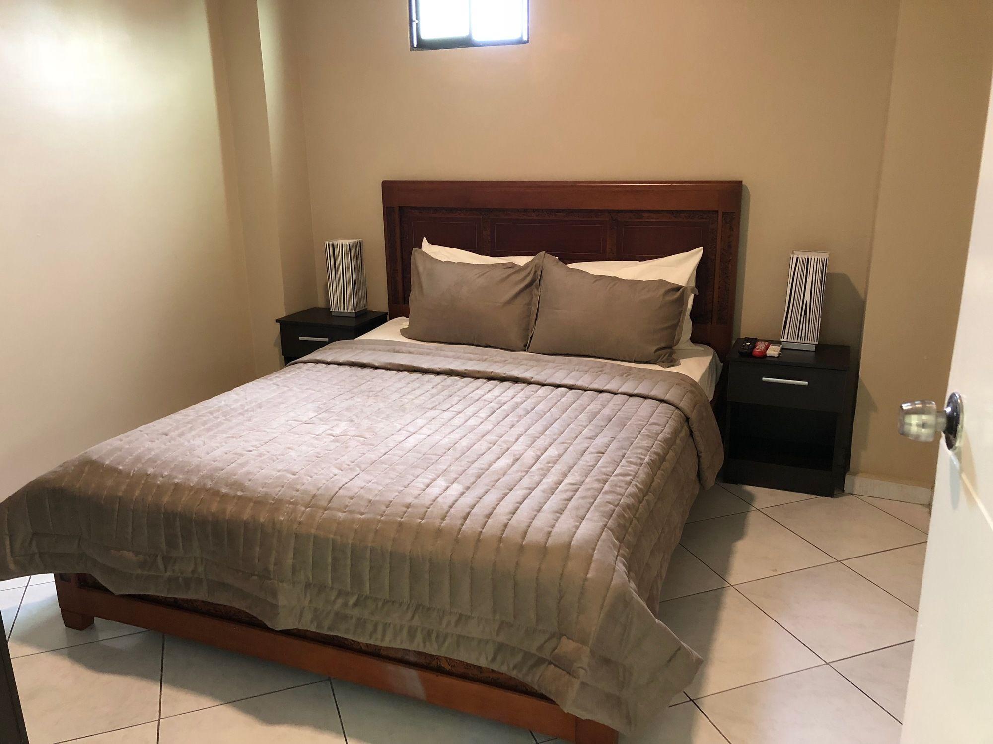 Habitación Lodging Ecuador Habitaciones & Suites