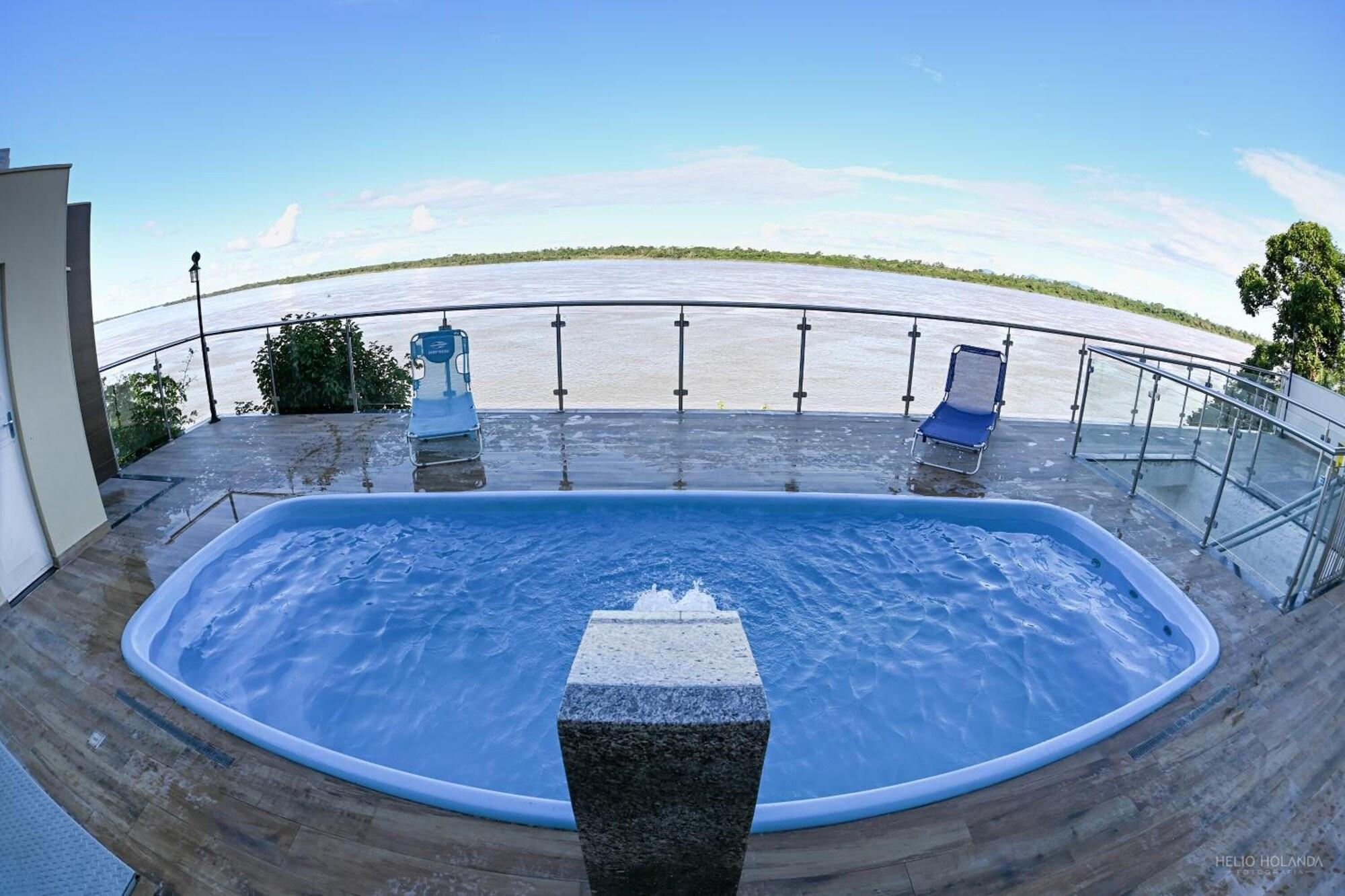 Vista Piscina Hotel Orla do Rio Branco