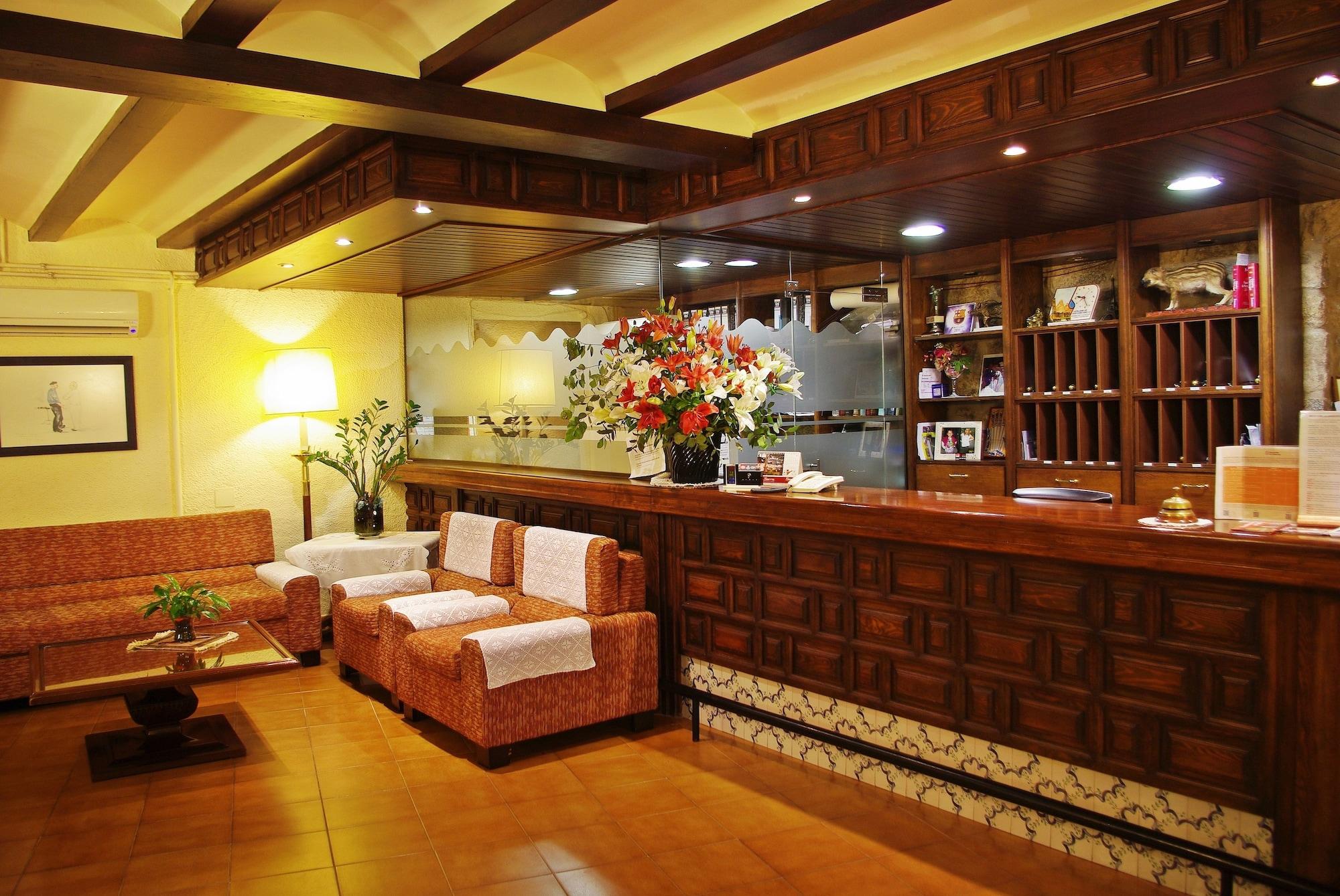 Vista Lobby Hotel Els Caçadors de Maçanet