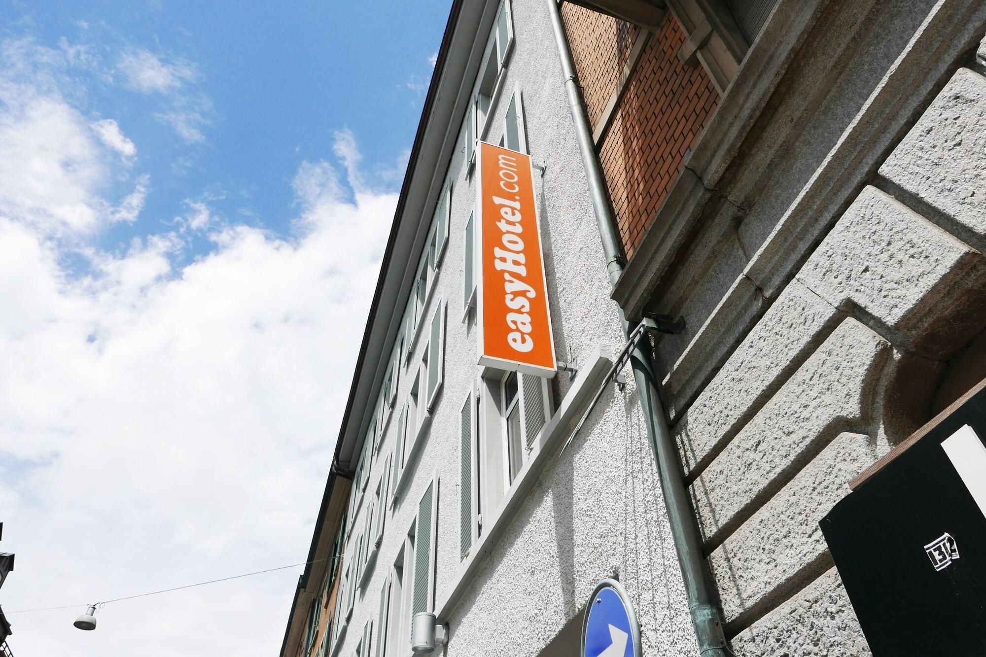 Vista Exterior easyHotel Zürich City Centre