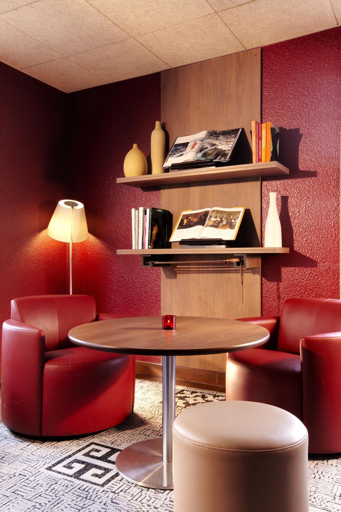 Vista Lobby Campanile Gueret