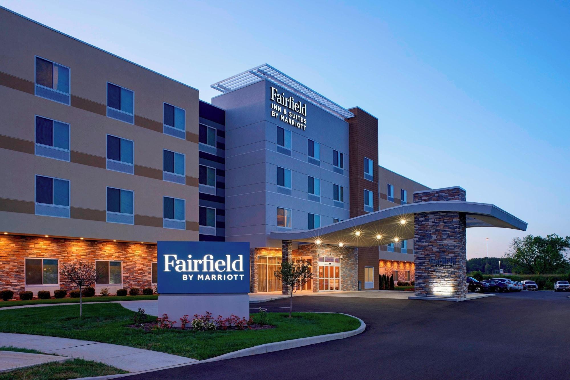 Vista Exterior Fairfield Inn & Suites by Marriott Columbus, IN
