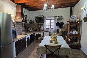 Alquiler Vacacional - Rafael Grandfather House, with Jacuzzi, Pool, Wi-Fi, Petanque and Minigolf