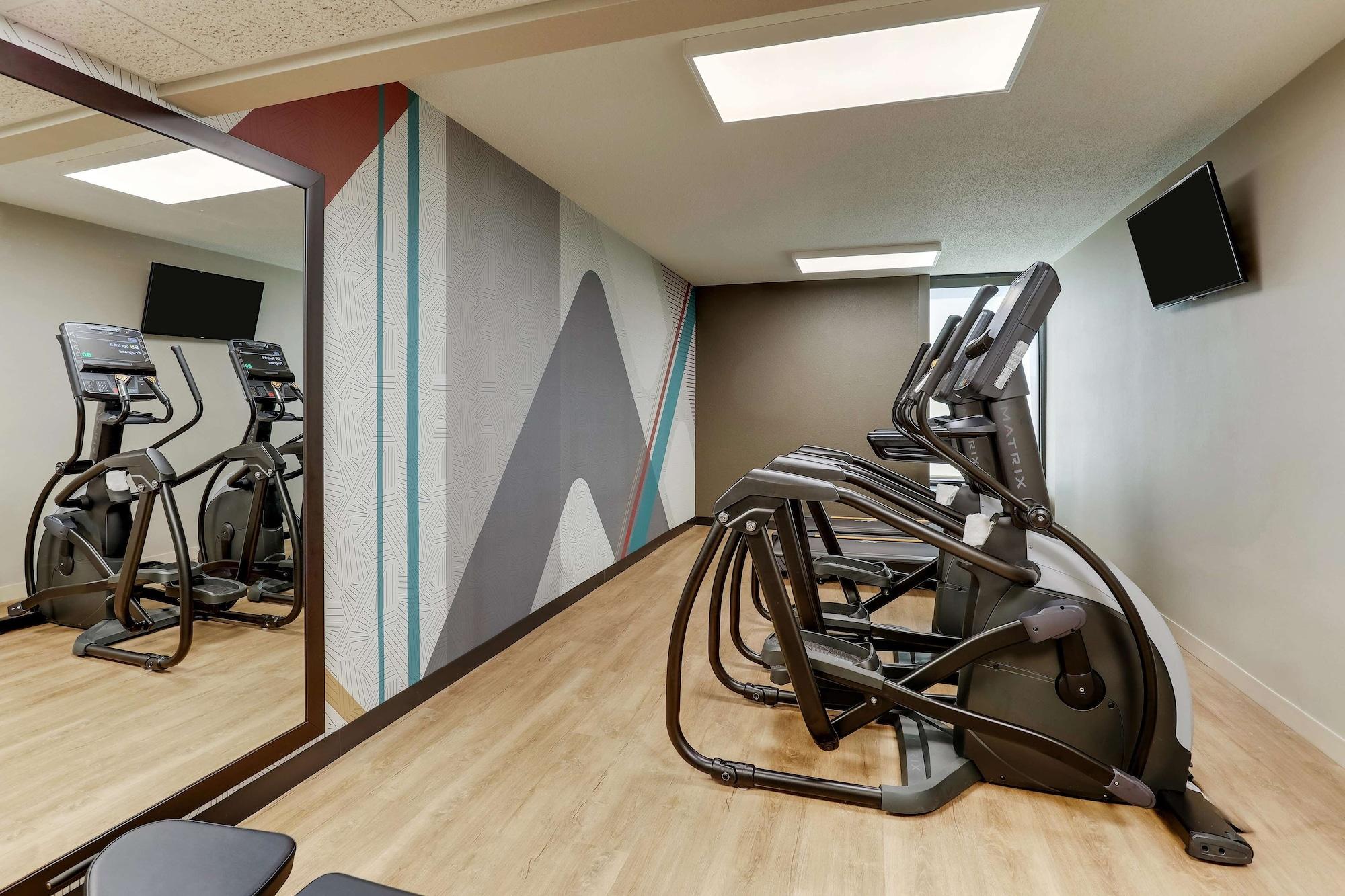 Gimnasio Drury Inn & Suites Marion