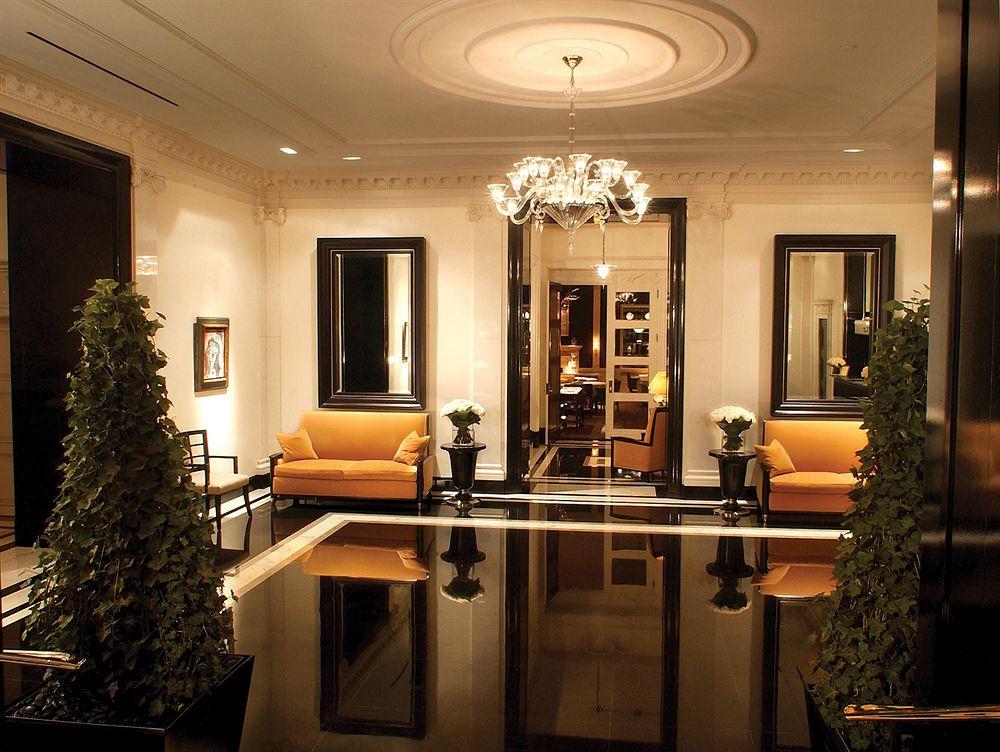 Lobby view The Carlyle, A Rosewood Hotel