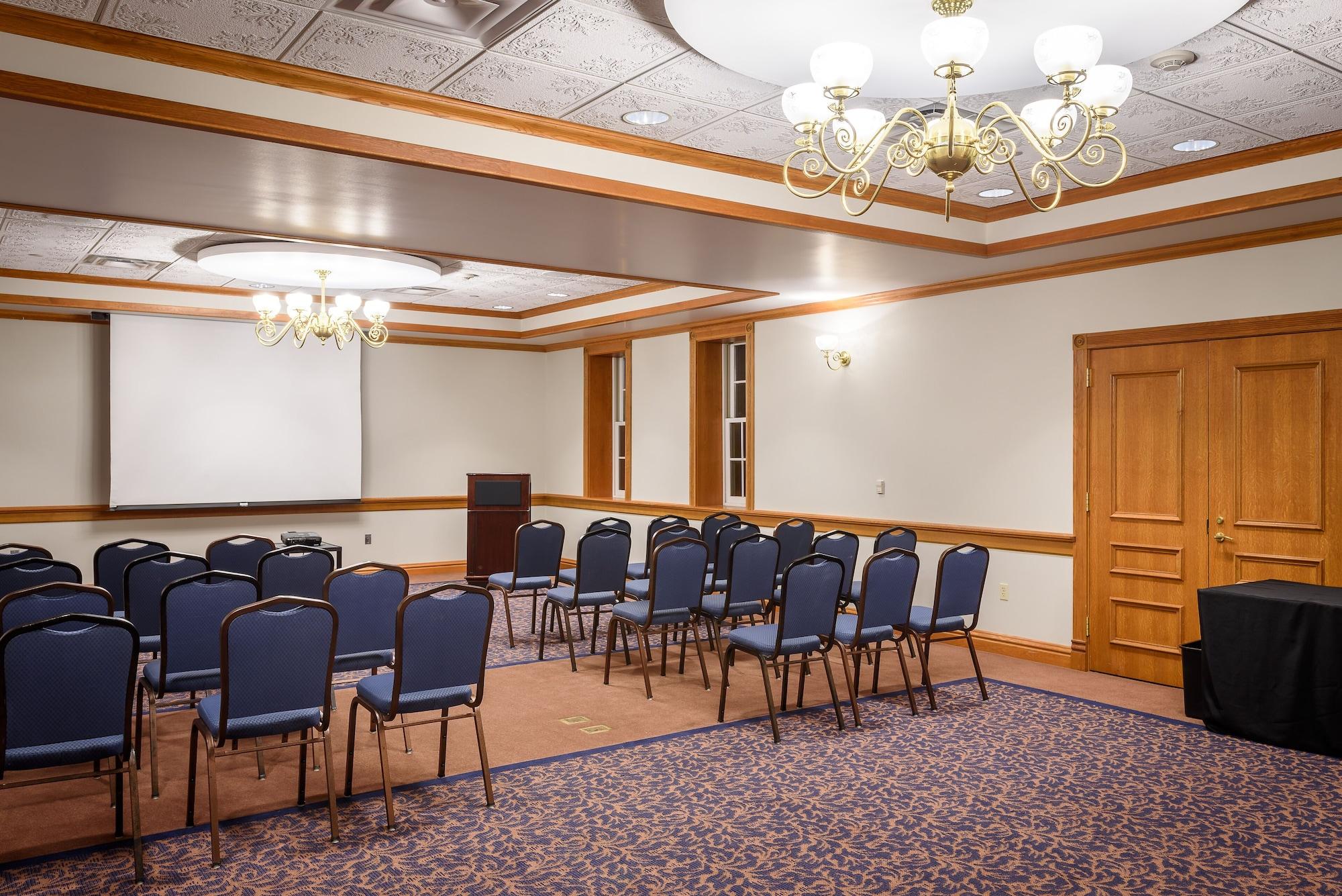 Sala de Reuniones Hotel Winneshiek