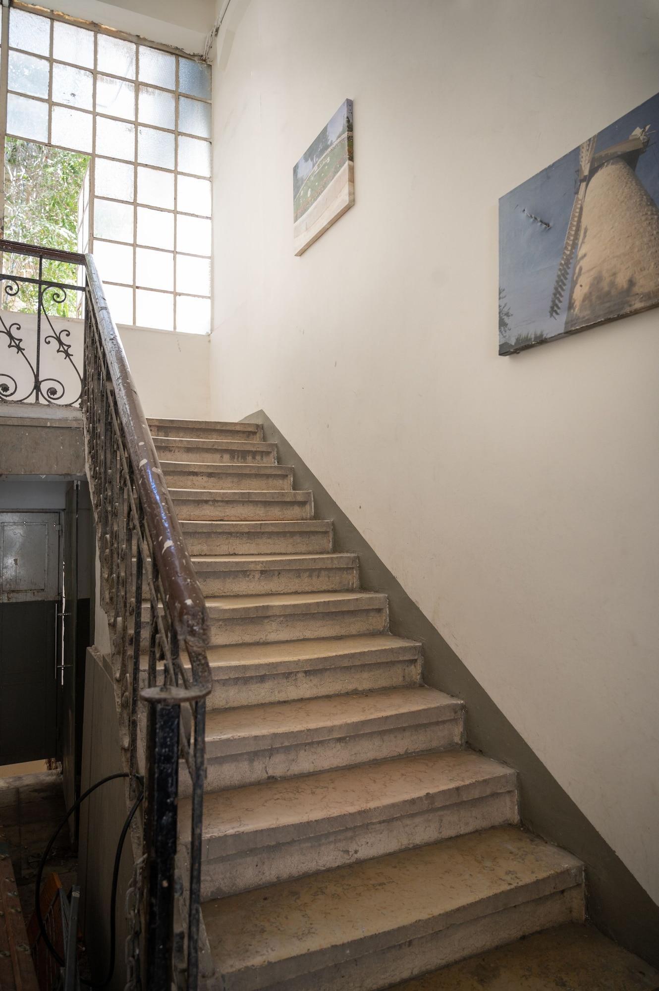 Vista Exterior Paamonim Central Studios