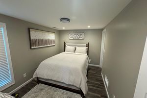 Alquiler Vacacional - Charming 1-bedroom house with river view in Henderson.