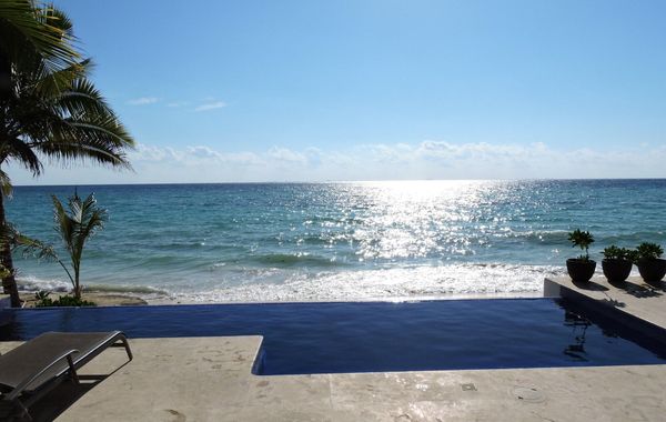 Casa Moskito, Oceanfront beautiful Villa, 150 Mbps - Hoteles con parque acuático en Playa del Carmen, México