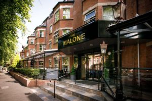 Alojamiento - The Malone Hotel