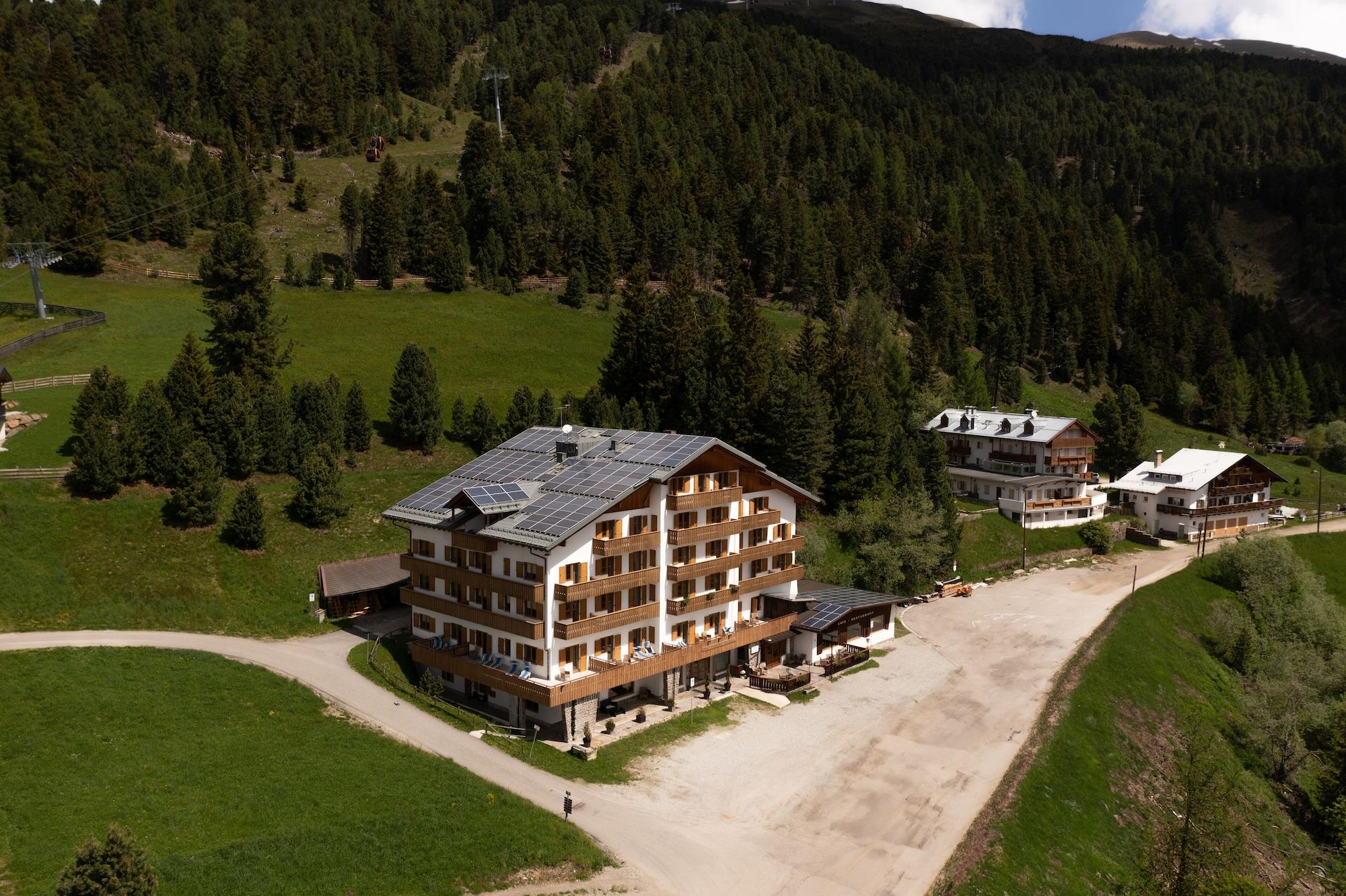 Vista Exterior PLOSE Parkhotel & Residence