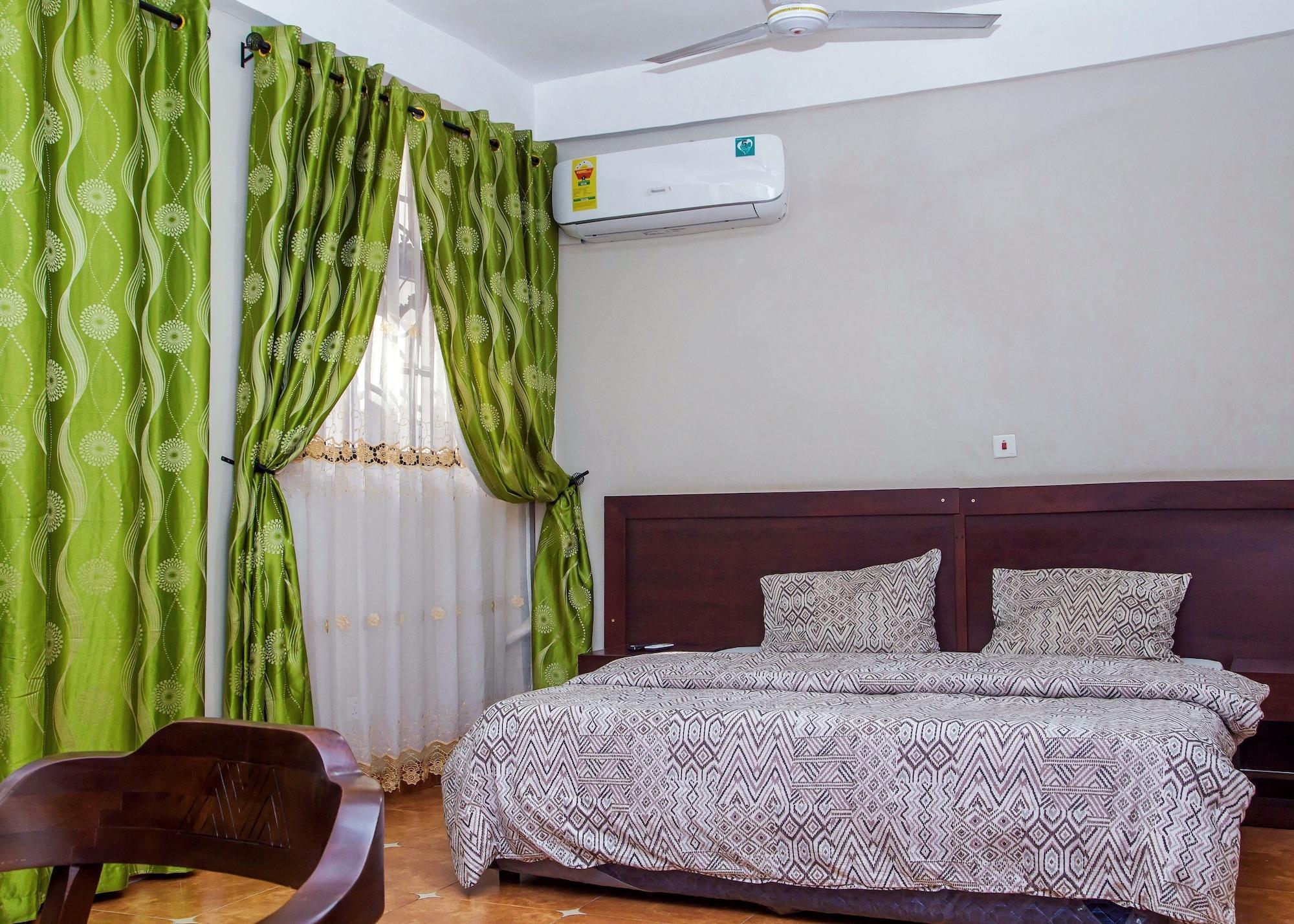 Varios Royal Baron Hotel