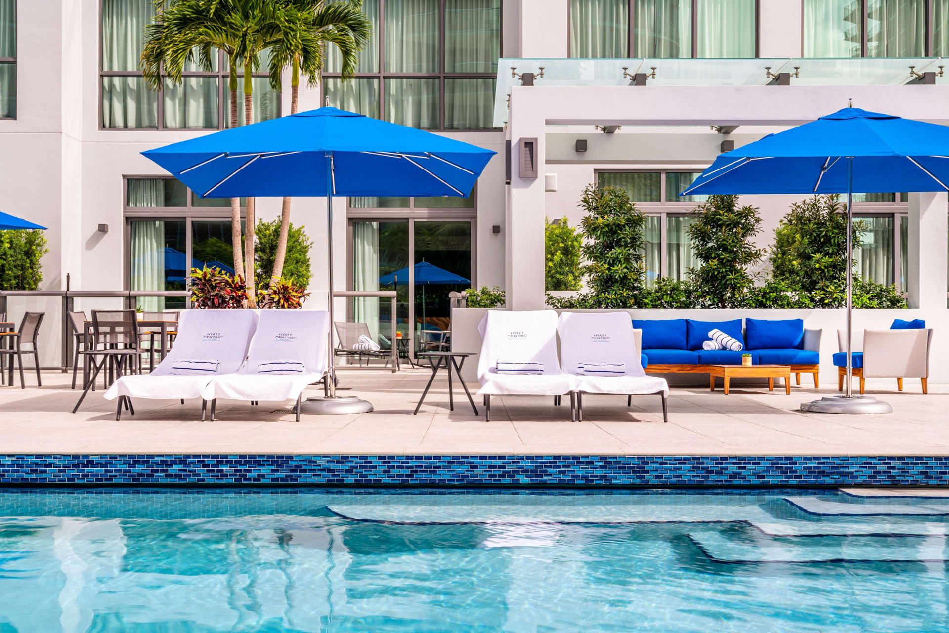 Vista Piscina Hyatt Centric Las Olas Fort Lauderdale