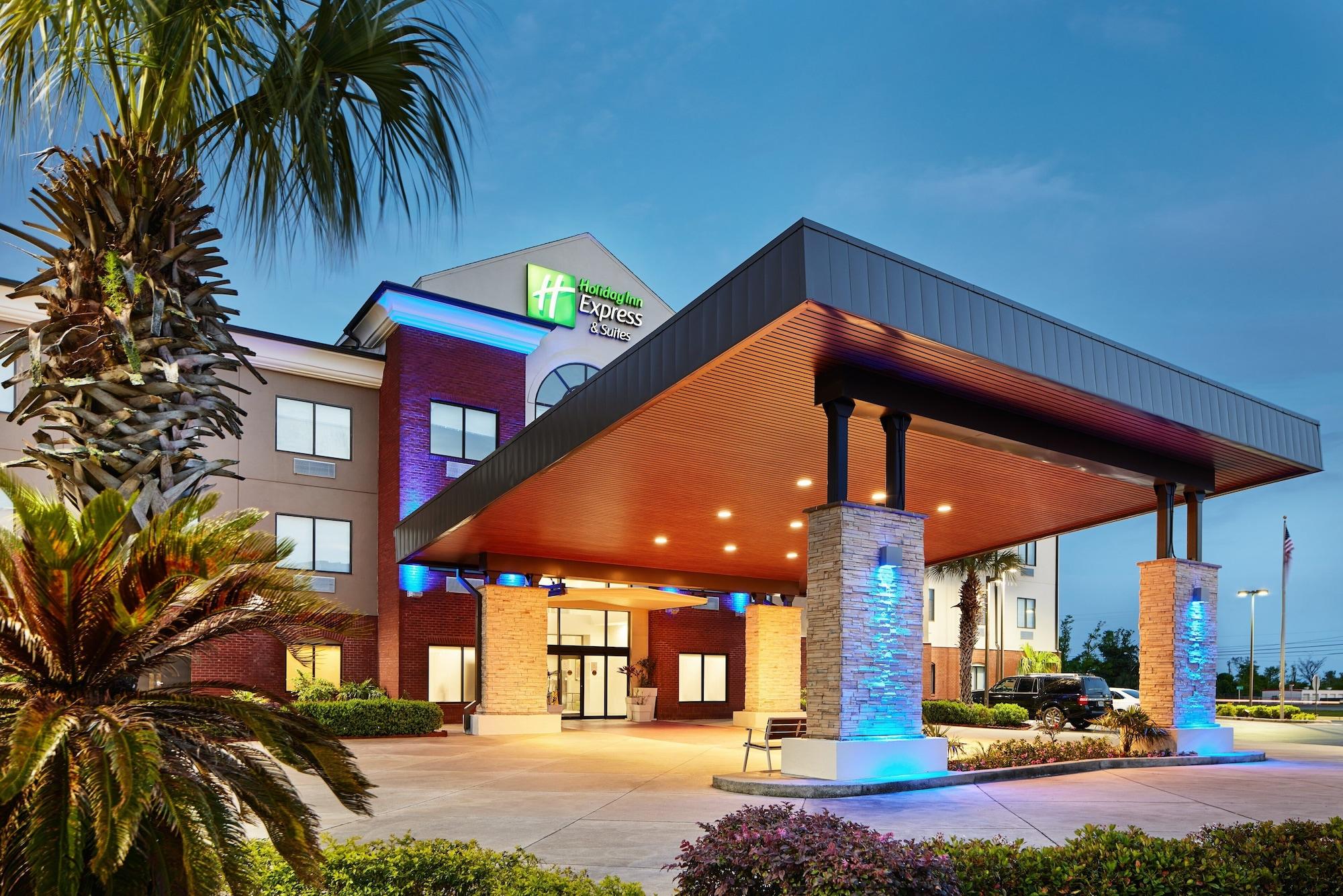 Vista Exterior Holiday Inn Express Hotel & Suites Panama City-Tyndall by IHG