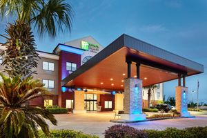 Alojamiento - Holiday Inn Express Hotel & Suites Panama City-Tyndall by IHG