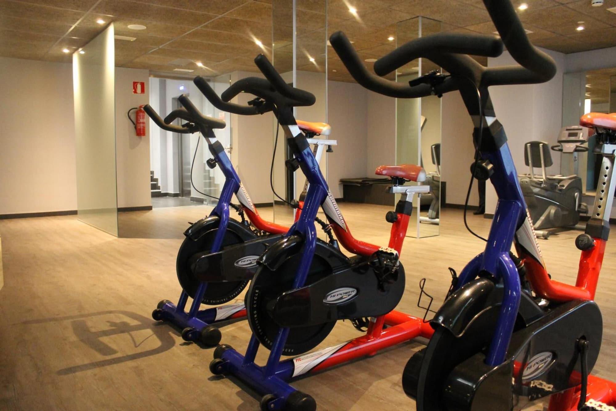Gimnasio Flash Hotel – Adults recommended