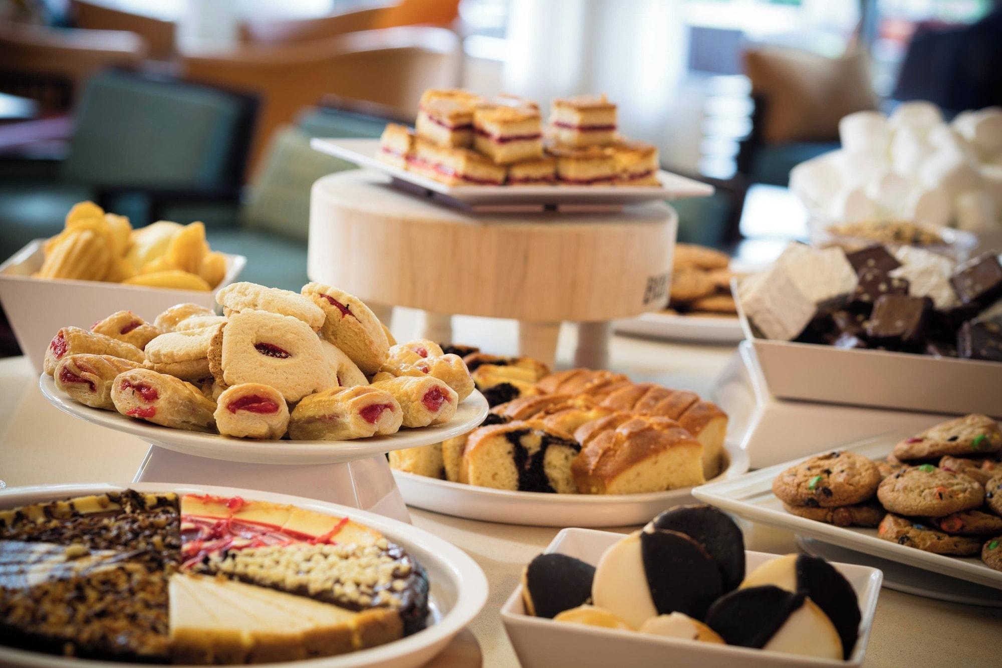 Restaurant Residence Inn by Marriott Miami Airport