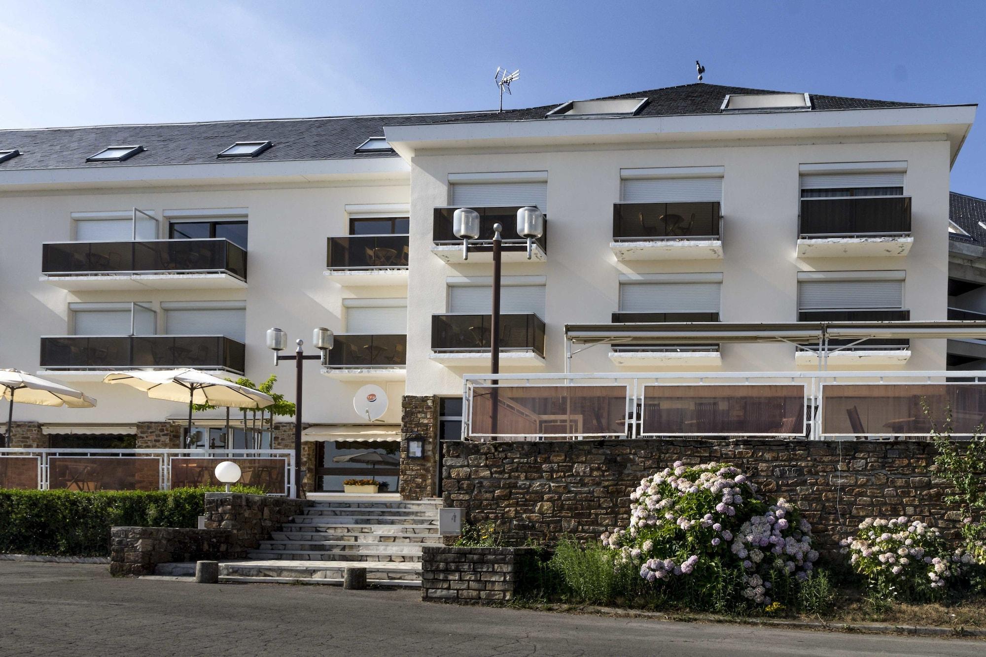 Vista Exterior Hôtel authentic by balladins – Rodez / Le Ségala