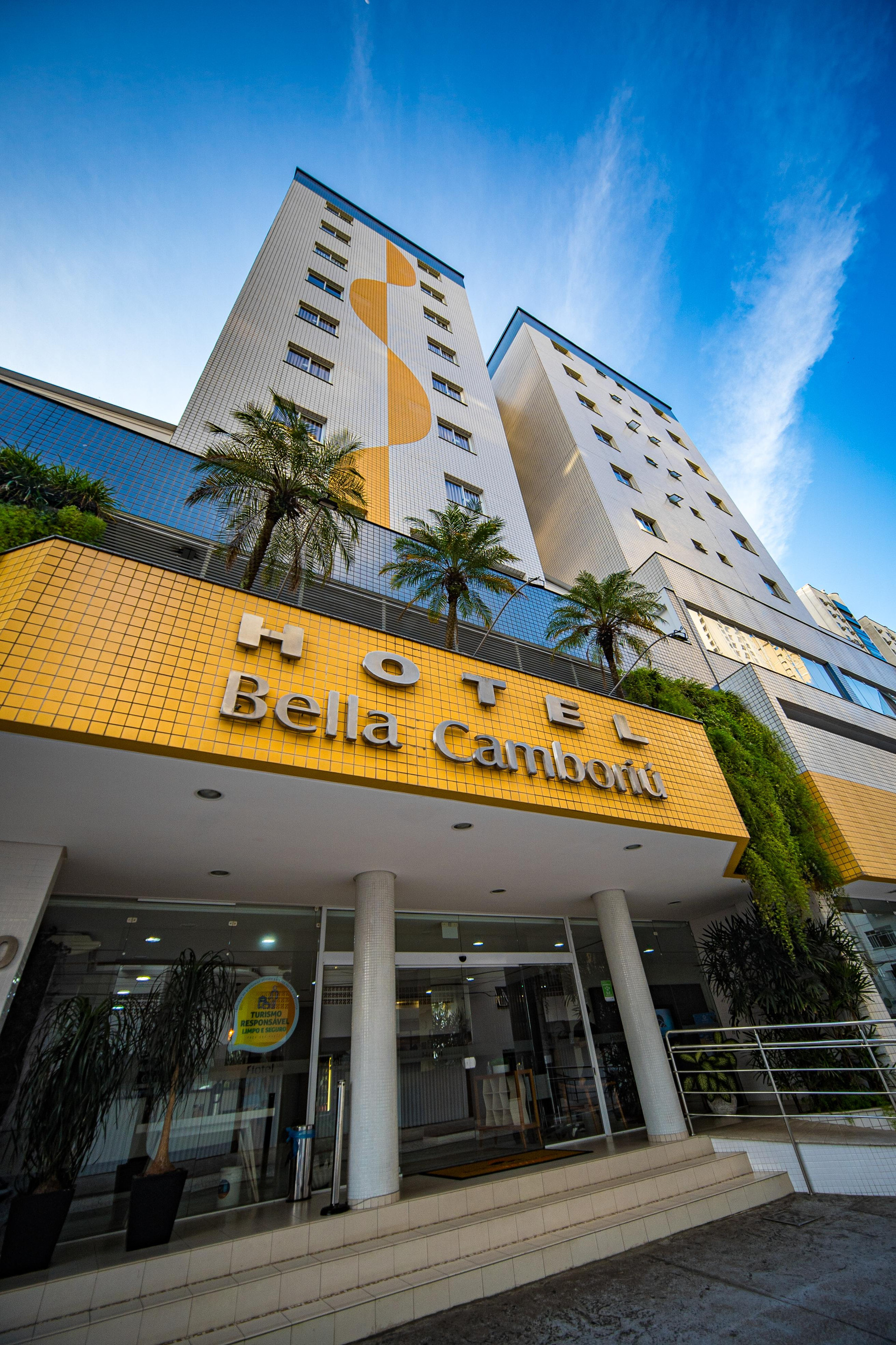 Vista Exterior Hotel Bella Camboriú