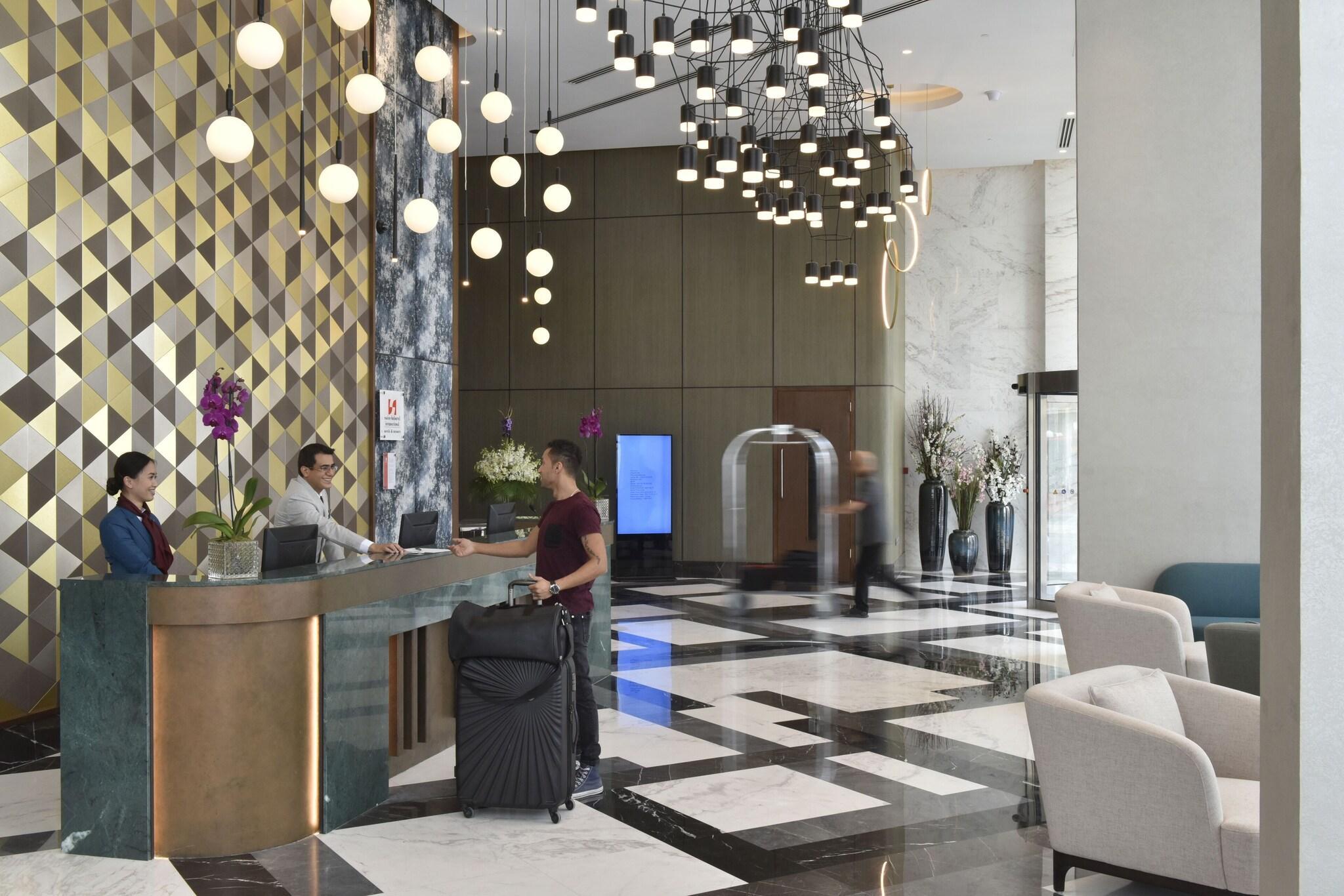 Vista Lobby Swiss-Belsuites Admiral Juffair