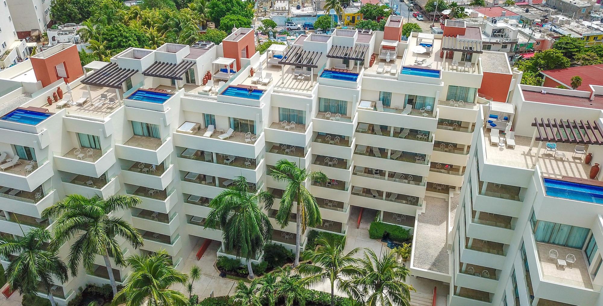 Vista Exterior Privilege Aluxes Isla Mujeres Adults Only