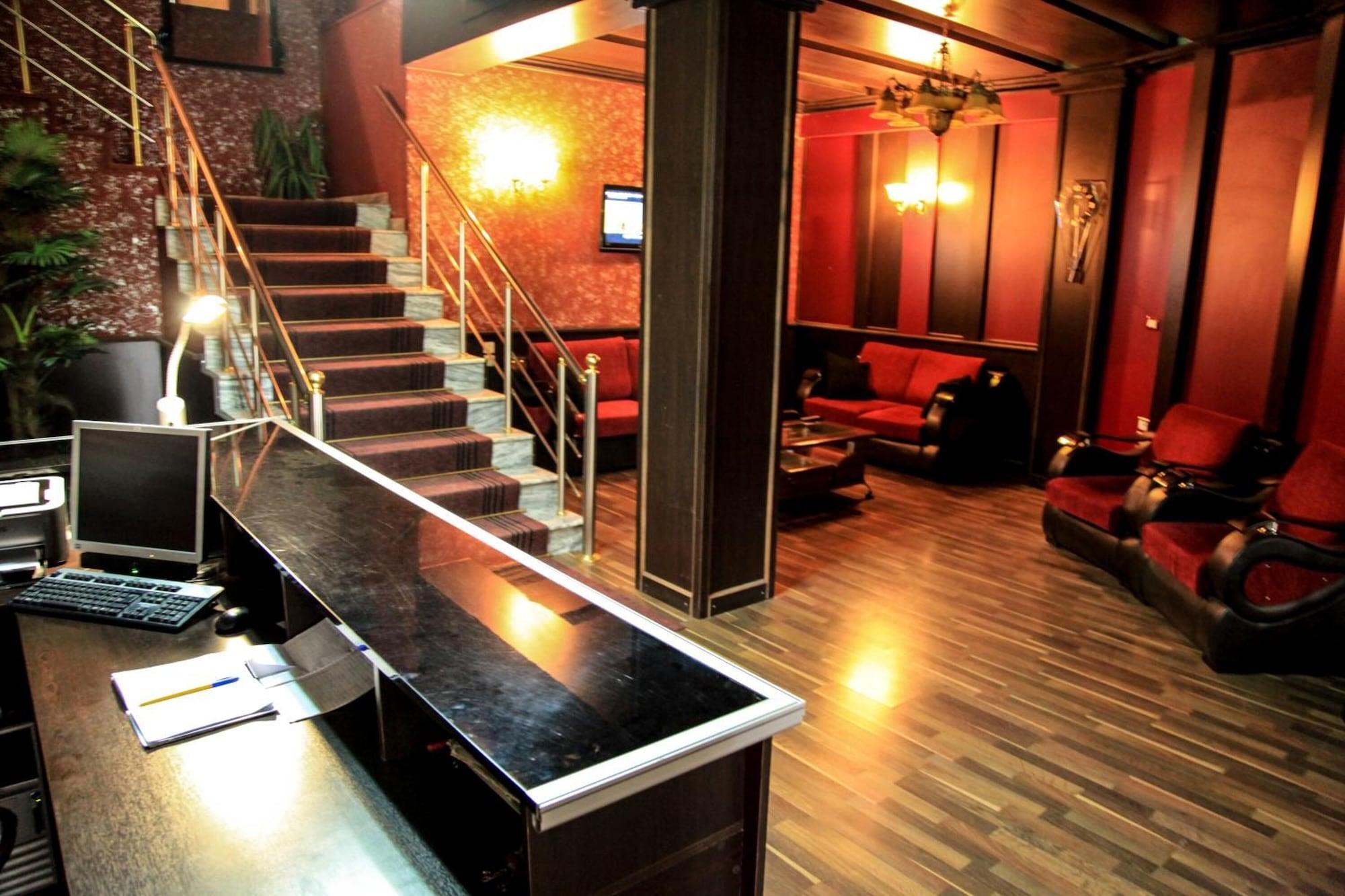 Vista Lobby Hotel Argenti
