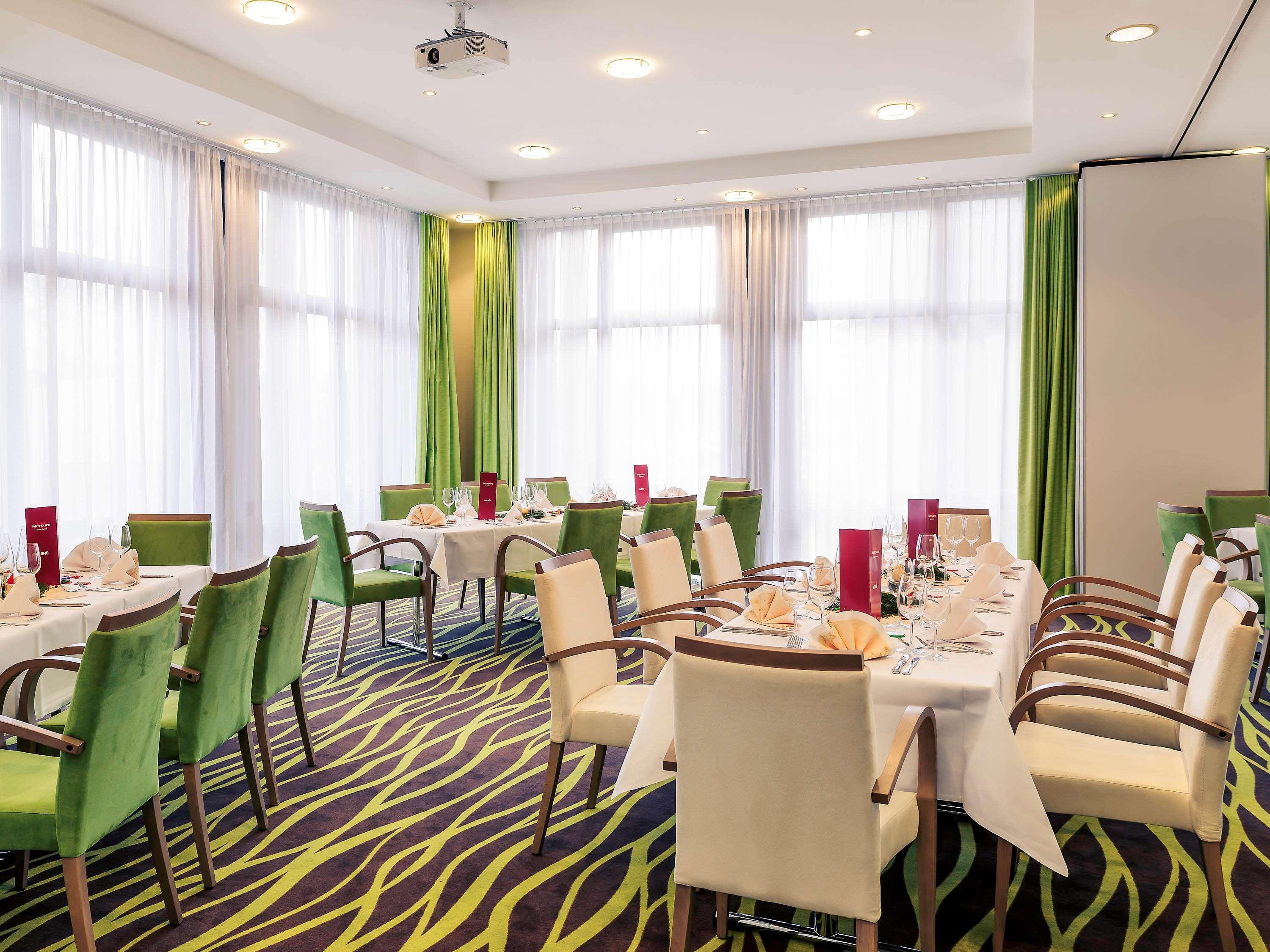 Centro de Negocios Mercure Hotel Greifswald Am Gorzberg